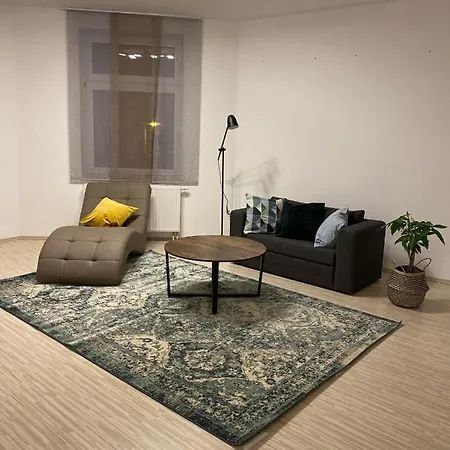 Oberhausen, 88qm Mit Terrasse 아파트